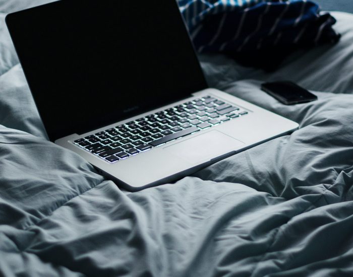 pc na cama pc na cama